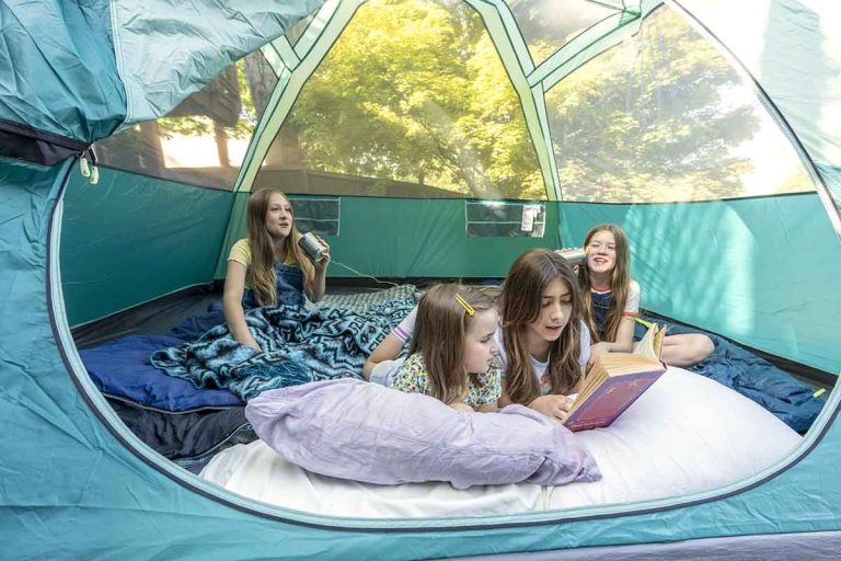 Summertime sleep strategies for children