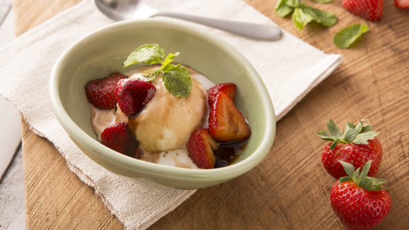 Fresh Strawberries with Balsamic Vinegar recipe